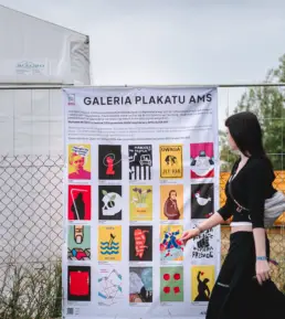 Wystawa-Galerii-Plakatu-AMS-na-Openerze-fot-Tomek-Kaminski